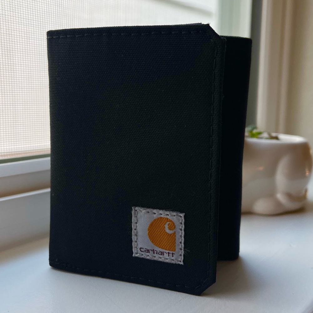 Carhartt canvas trifold wallet